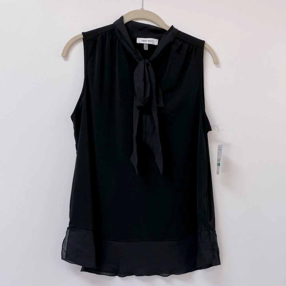 NWT Nine West black sleeveless top neck tie detail